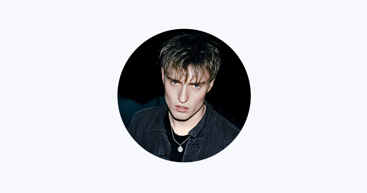 Download Sam Fender On Apple Music