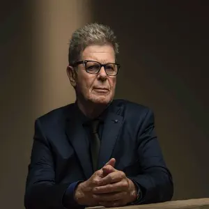 Gustavo Santaolalla