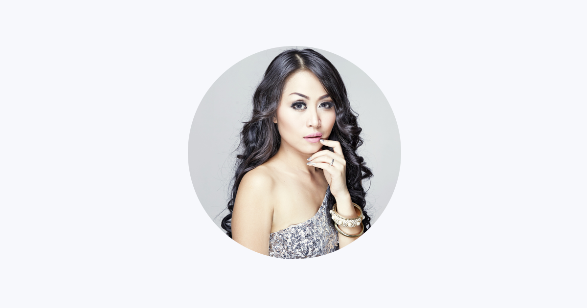 Dewi Luna