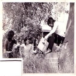Raymond Froggatt - Red Balloon (Callow La Vita)