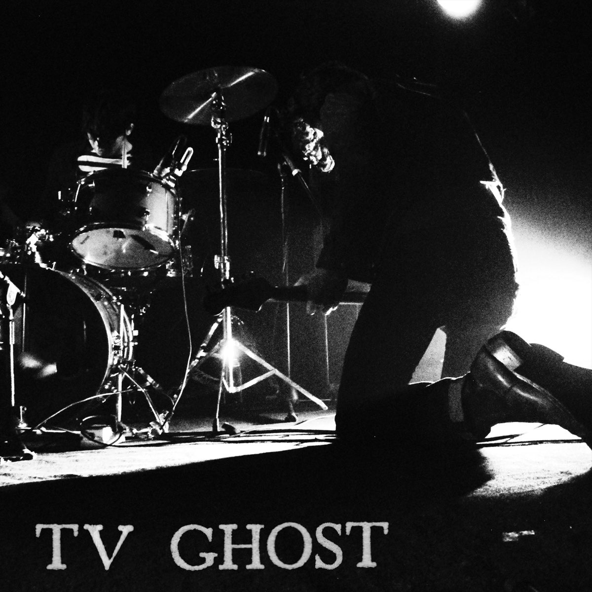 Area single. Ghost Panic. Ghost TV. Ghostly Panic.