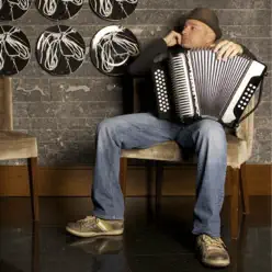 Las Mujeres Son Bellas - Single - Ciclón