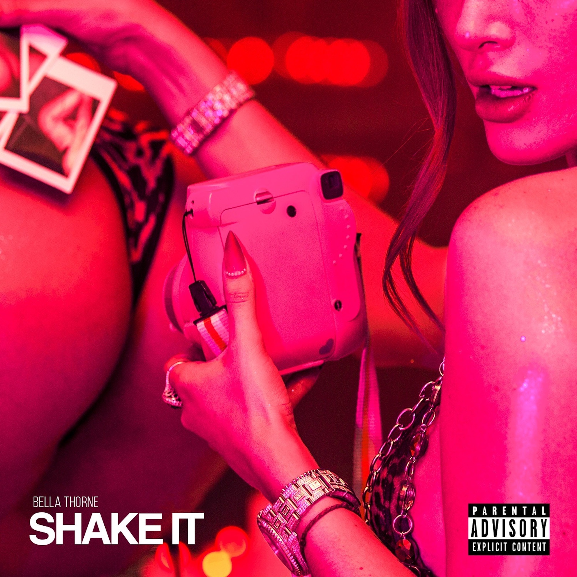Bella Thorne - Shake It - Single