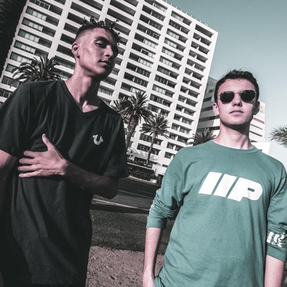 Cover artwork for No Deal (feat. Moxas)
