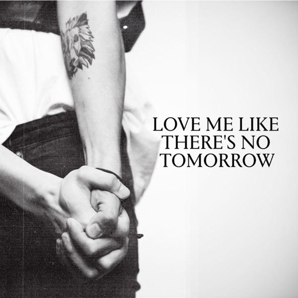 SKAMP - Love Me Like There's No Tomorrow