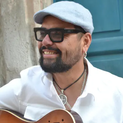 Café y Mujer - Single - Rodrigo Escalante