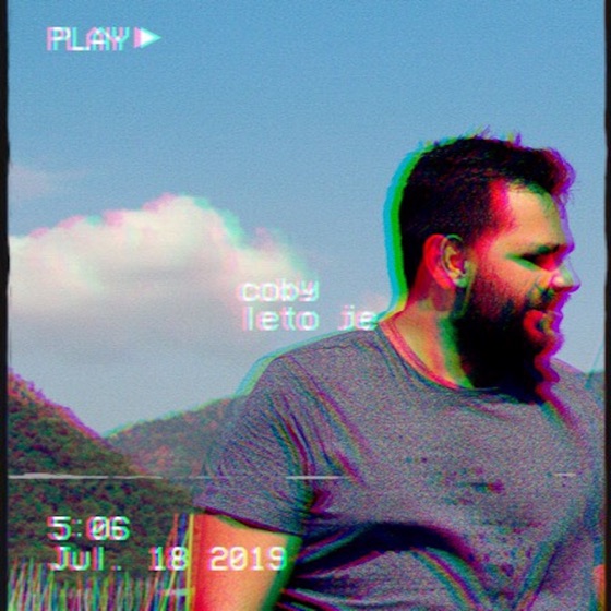 Cover artwork for Leto je