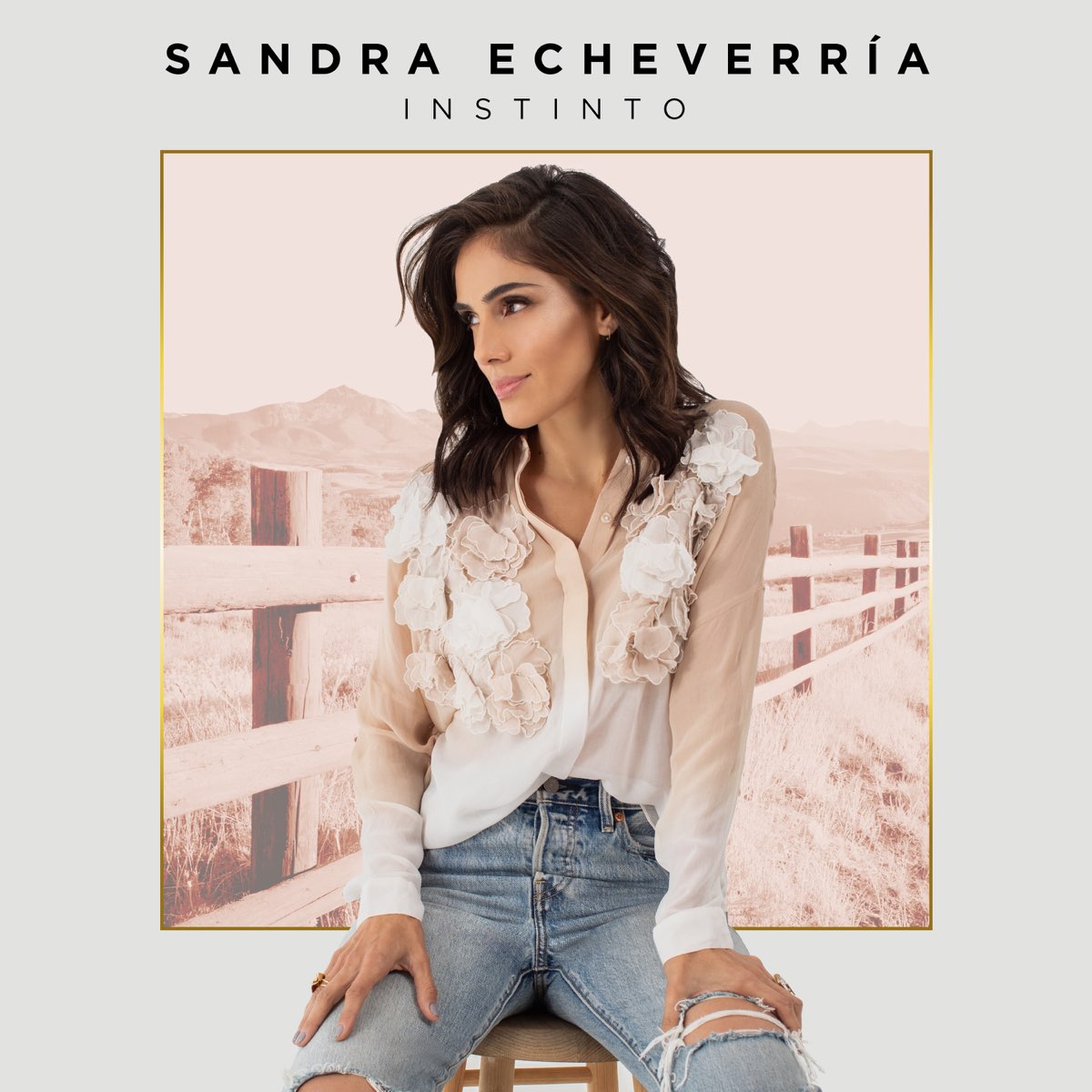 Sandra текст. Sandra Echeverria.