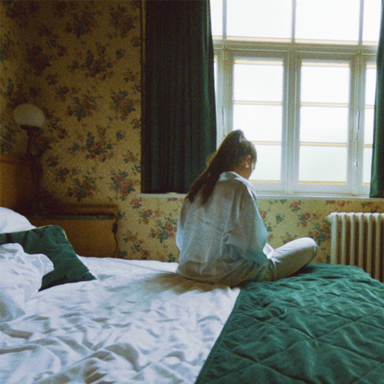 Cover artwork for Pause