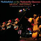 Mahlathini & The Mahotella Queens - Sengikala Ngiyabaleka (Live)