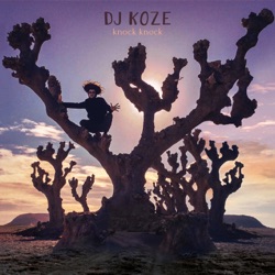 DJ Koze - Drone Me Up, Flashy (feat. Sophia Kennedy)