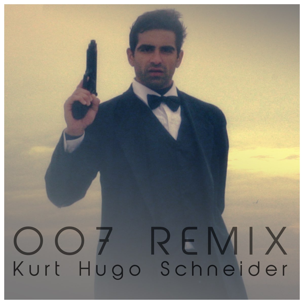 Kurt hugo. Kurt Hugo Schneider — all time Low. Курт Шнайдер. Оружие Хьюго Шнейдер.