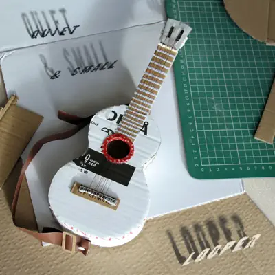 Quiet & Small (Acoustic) - Looper Quiet & Small (Acoustic) - Looper