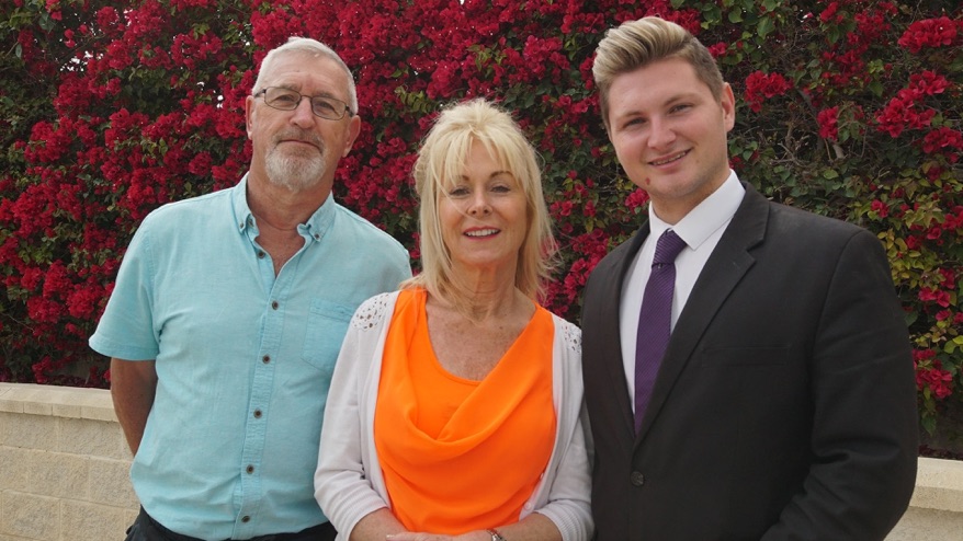 Sun, Sea and Selling Houses | Apple TV