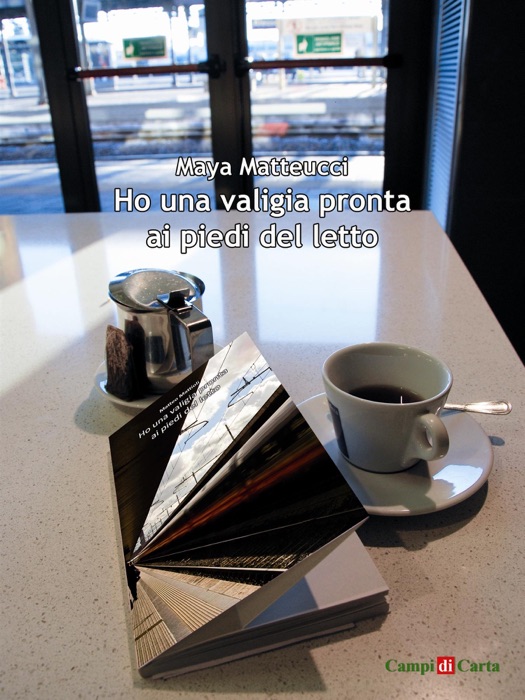 Ho una valigia pronta ai piedi del letto