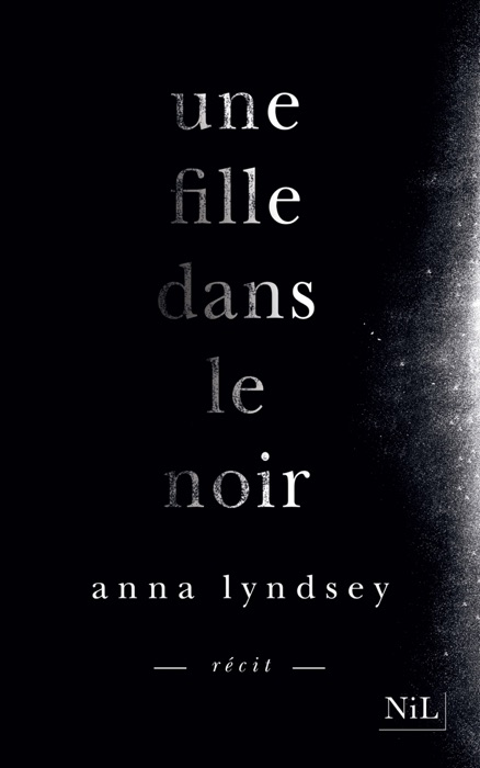 Une fille dans le noir