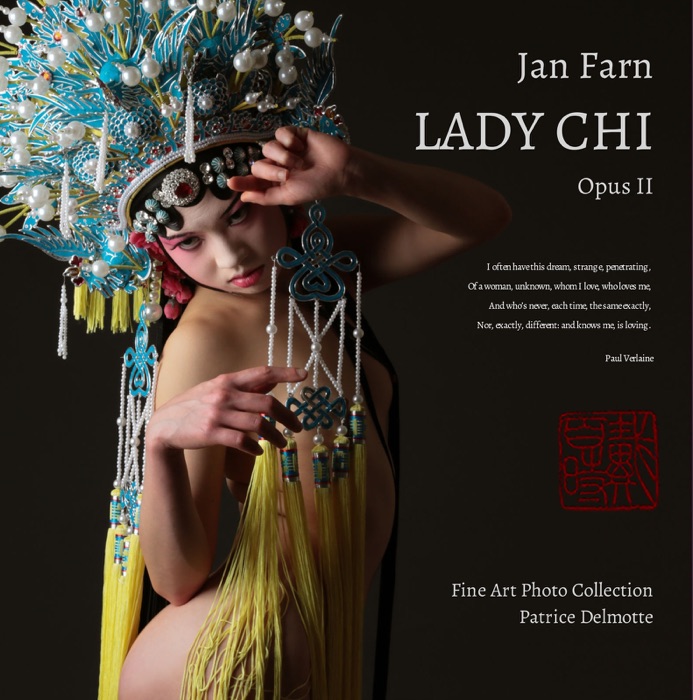 LADY CHI - Opus II - Fine Art Photo Collection - 30x30 cm -