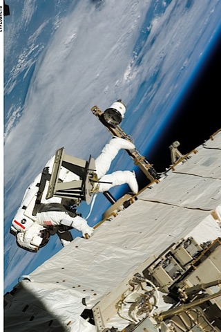 Free Space Images and Wallpapers screenshot-4