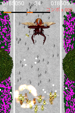 BeeCluster - FREE top-down scrolling shoot 'em up game screenshot 2