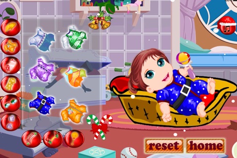 Santa's Baby Dress Up screenshot 2