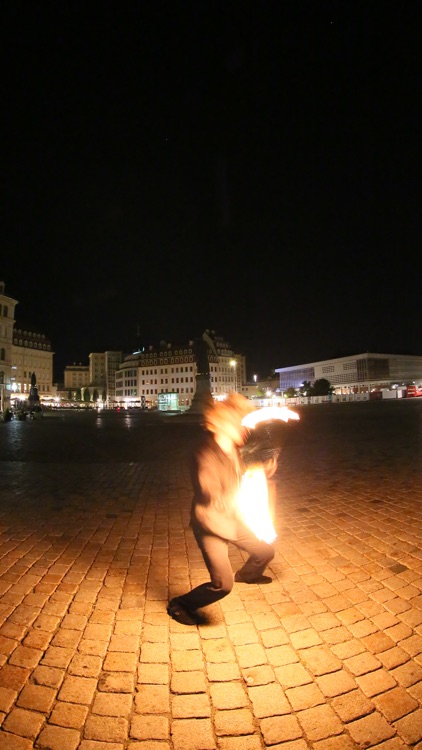 VR Fire Art Street Artists Virtual Reality 360 screenshot-4