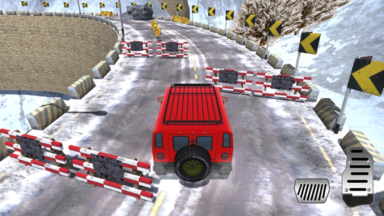 Muddy Road Truck 3D