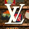 Louis Vuitton 100 Trunks (AppStore Link)