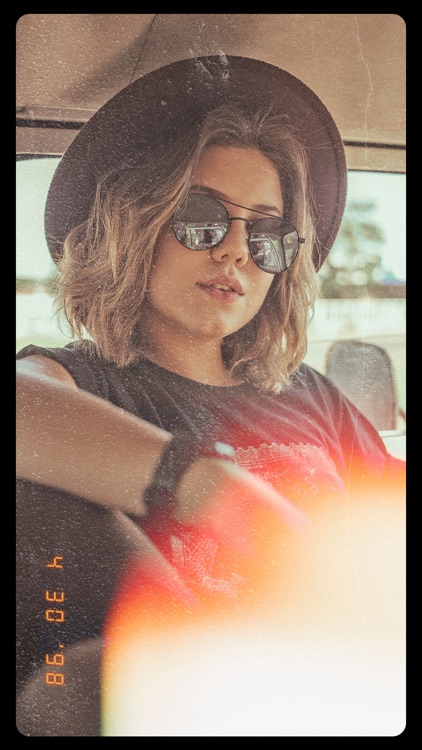 RetroCam vintage photo effects