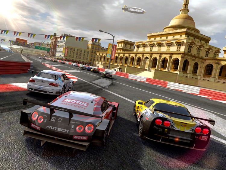 Real Racing 2 HD screenshot-1