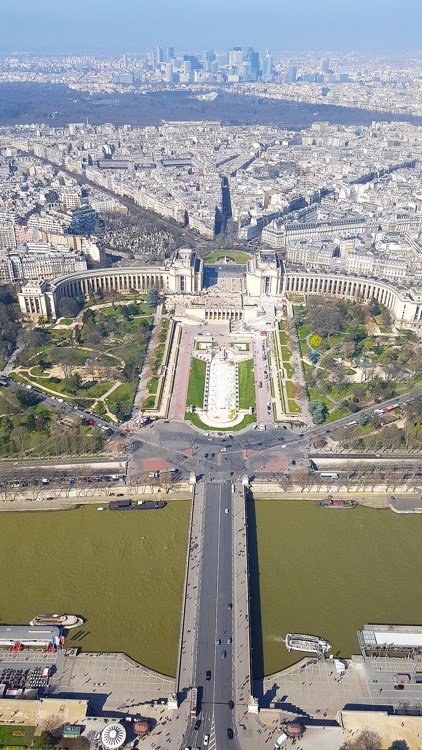 VR Paris High Up On Eiffel Tower Virtual Reality screenshot-4
