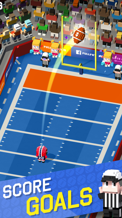 Blocky Football - Endless Arcade Runner Screenshot 2