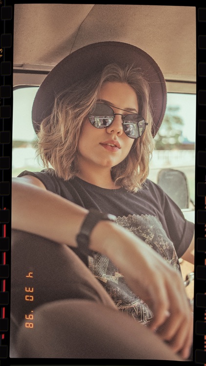RetroCam vintage photo effects