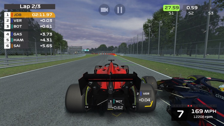 F1 Mobile Racing screenshot-3
