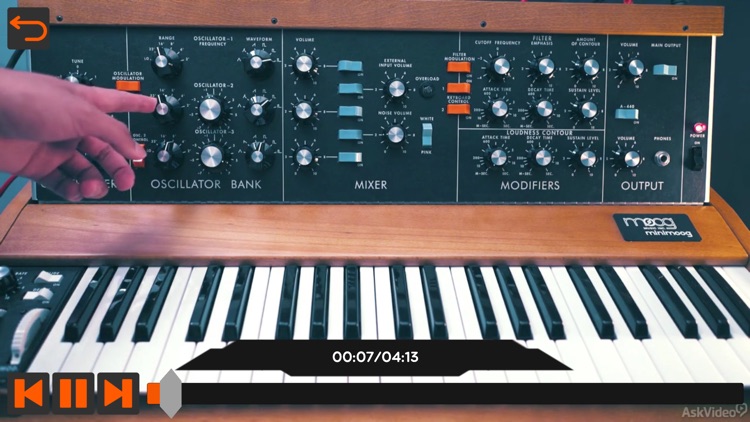 Minimoog Model D Course By mPV screenshot-3