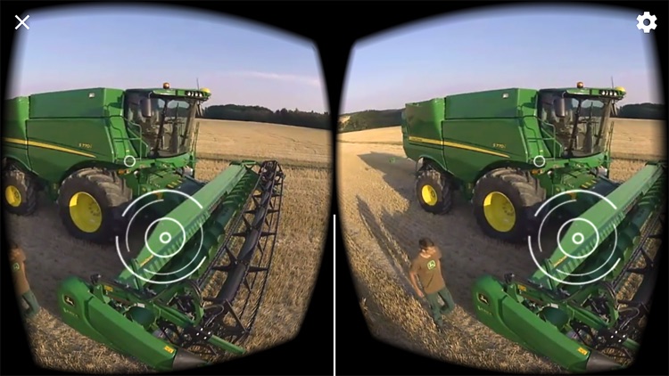 John Deere 360 - S700 Combine