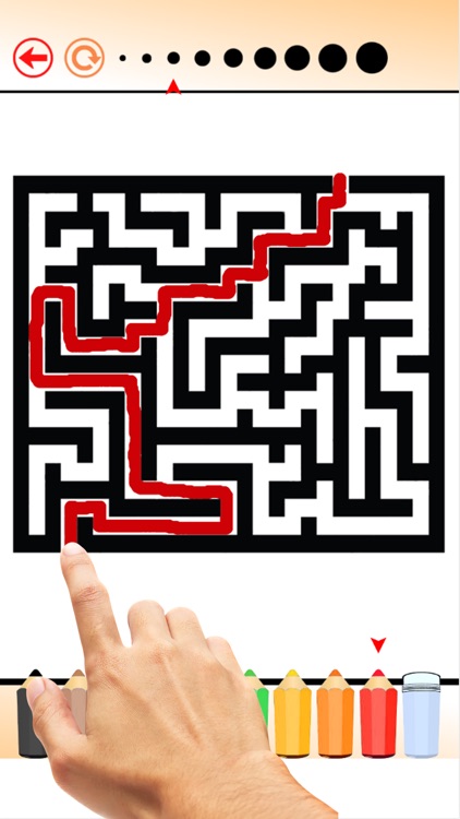 The Labyrinth Coloring Book: Learn to find the treasure in maze, Free games for children