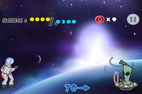 Astronaut vs Alien - A Galactic Tossing Game screenshot 3