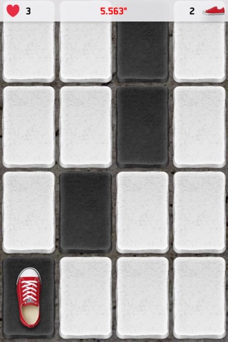 White Tile Black Tile - Don't Step On The White Tile Free Game screenshot 3