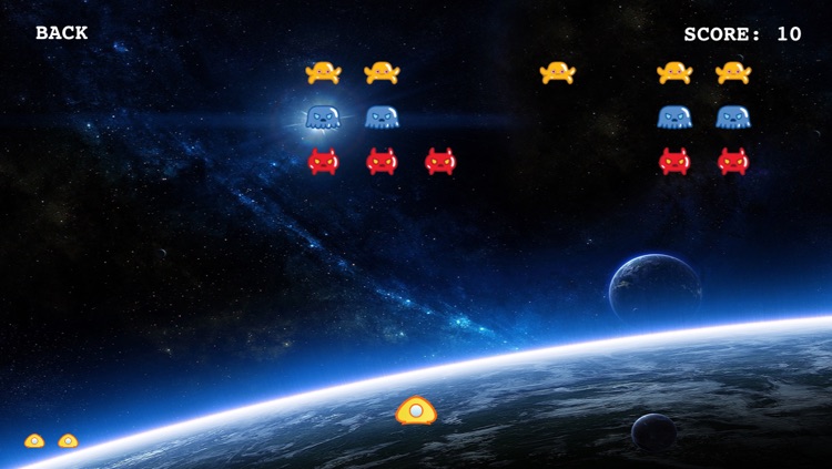 Cute Invaders: classic space arcade shootout spinoff screenshot-3