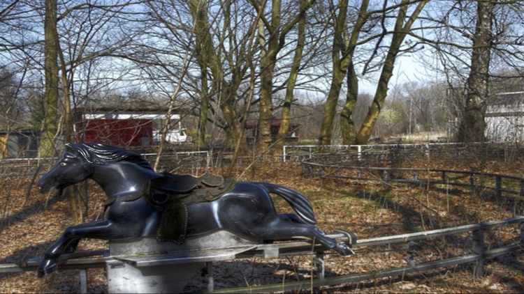 Abandoned Funfair Treasure Escape