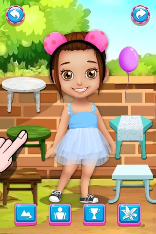 Princess Little Helper - Play and Care at the Palace Garden! screenshot 2