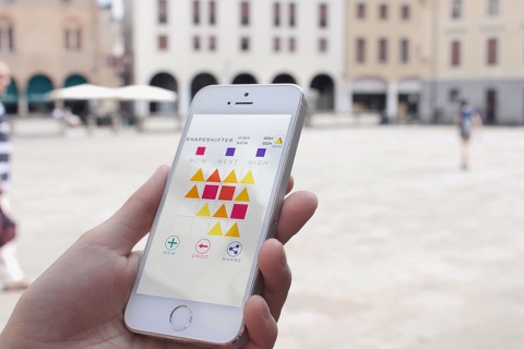 Shape Shifter - A 2048 Geometric Approach screenshot 3