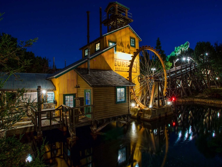 Disneyland Resort Wallpapers from Disney Photography Blog