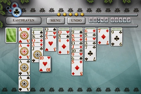 EastHeaven Solitaire HD Free - The Classic Full Deluxe Card Games for iPad & iPhone screenshot 3