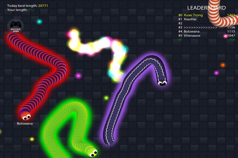 Snake Dash - All Unlocked Colorful Snake Free Skins And Mods Flashy Version ! screenshot 2
