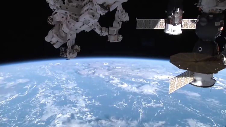 ISS Real-Time Tracker