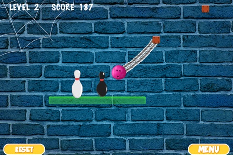 Hit The Pin Bowling - cool chain ball hitting game screenshot 2