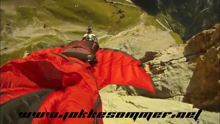 Wingsuit Proximity Flying screenshot-4