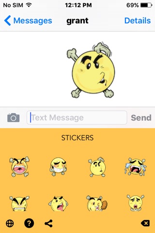 Smiley the Psychotic Button Emoji screenshot 3