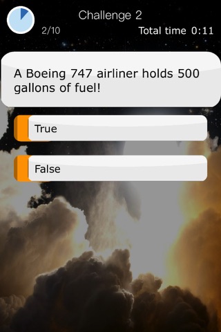 Truth or Lie Quiz - An educational game about funny and interesting facts screenshot 2